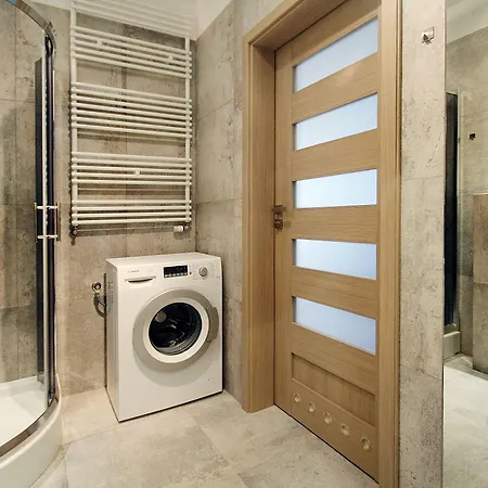 Livin Santocka Estetino