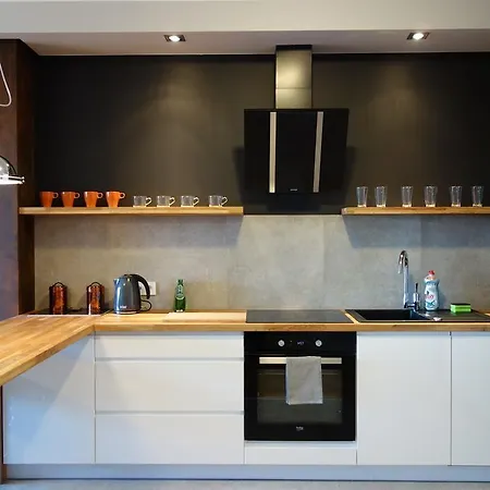 Livin Santocka Апартаменти *